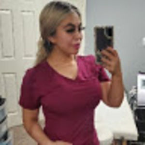 Meet your Posher, Daniela